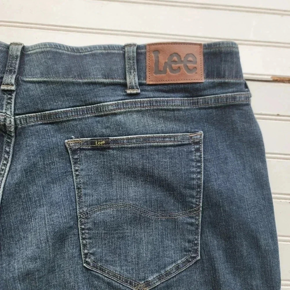 NWT Lee Mens Big & Tall Extreme Motion Straight Fit Tapered Leg Jeans Blue 46x29 - Picture 2 of 13
